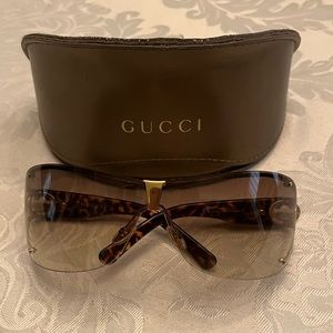Gucci oversized sunglasses, fashion-tinted gradient lenses/rhinestone Gucci logo
